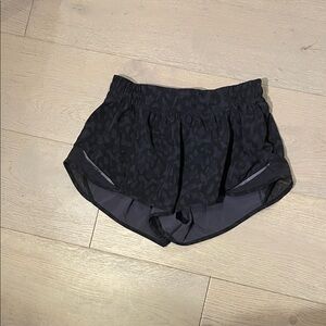 Women's Black lululemon polka dot Shorts